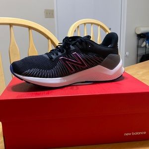 Women’s New Balance Running Course Shoes (Brand New)
